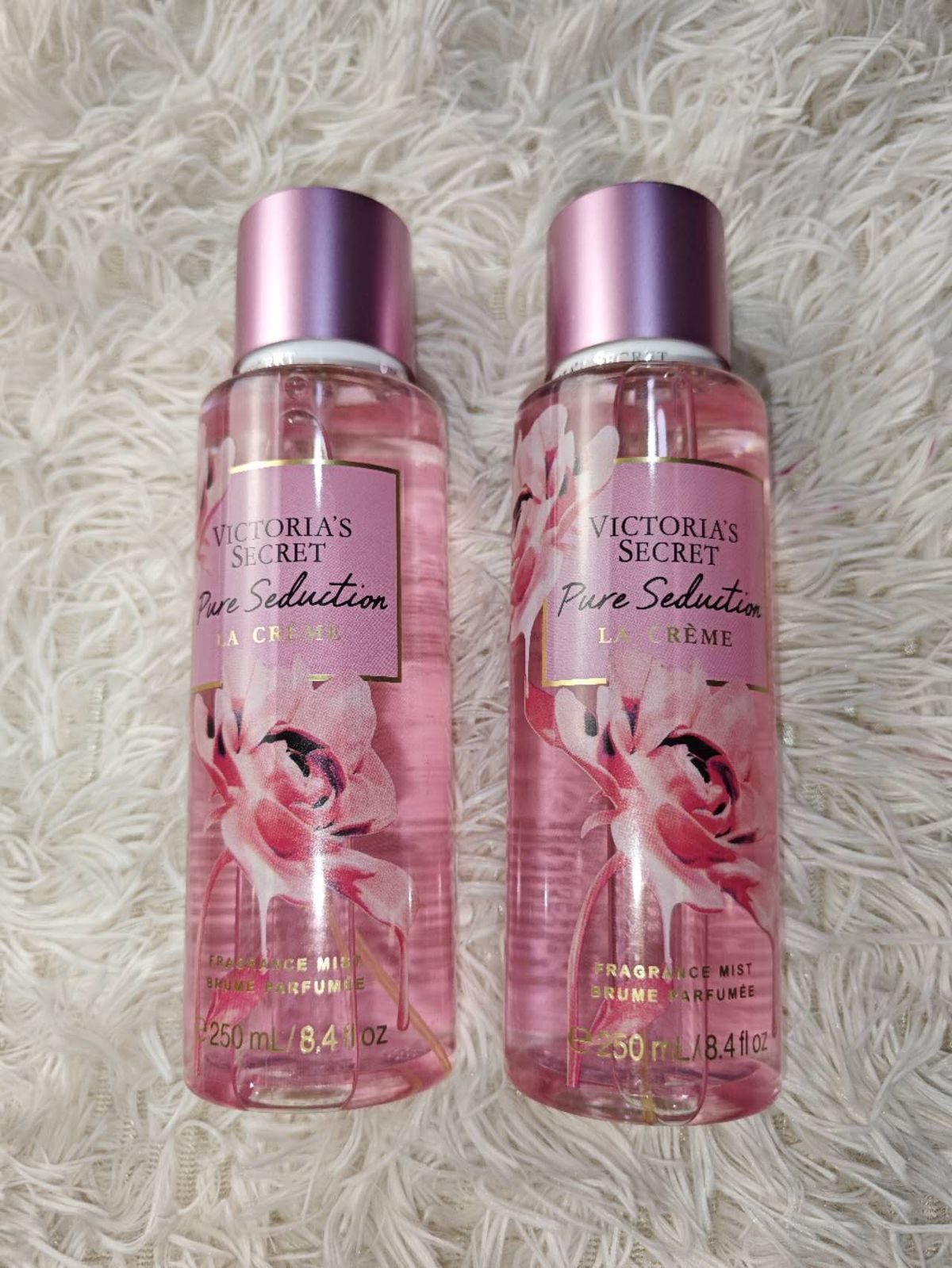 VELVET PETALS LA CREME