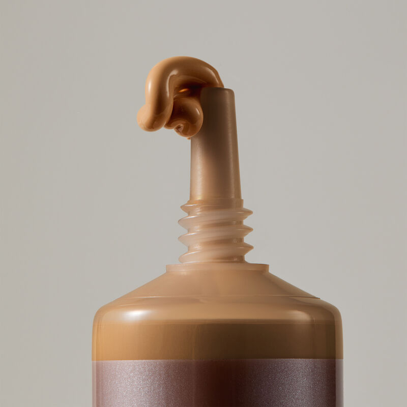 TimeWise® Matte 3D Foundation Medium 12​ (cool peach undertones)