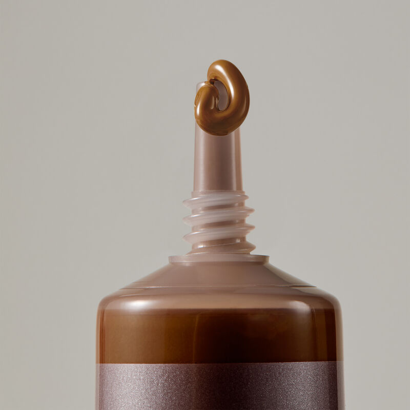 TimeWise® Matte 3D Foundation Deep 8​ (cool olive undertones)
