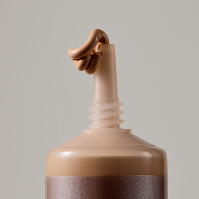 TimeWise® Matte 3D Foundation Medium 6​ (neutral undertones)